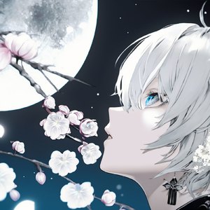 美女漏奶漏逼让男生舔
