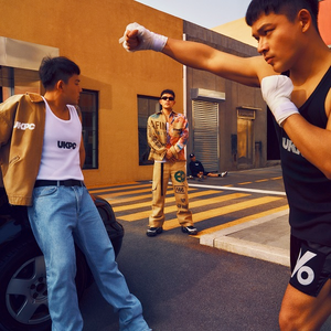 纸壳厂偷拍视频在线观看
