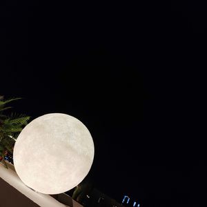 沦为军妓被扒开双腿玩弄
